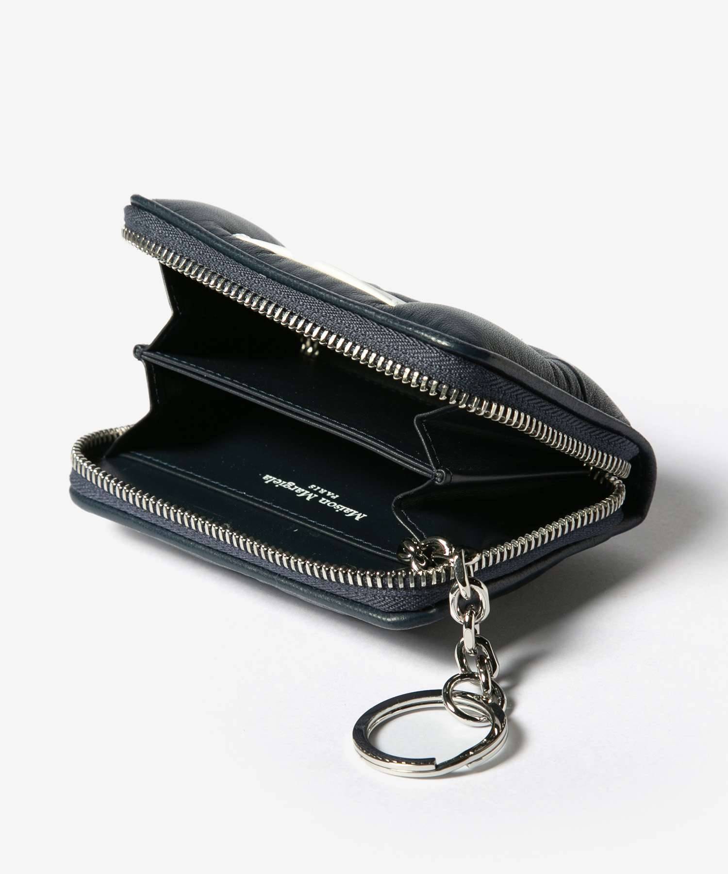 Maison Margiel GlamSlam エンブロイダリー ホルダー Maison Margiela(メゾン マルジェラ) | 「グラム スラム」エンブロイ